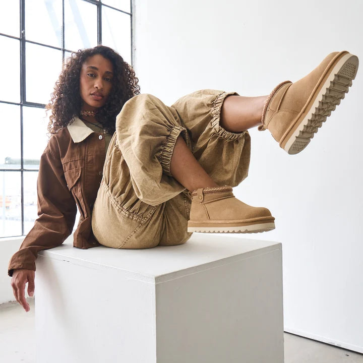 Langley Boot - Hickory