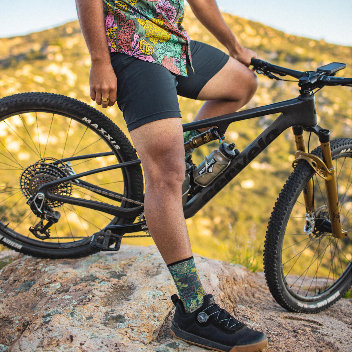 Bike Aloha Forest Print Crew Socks