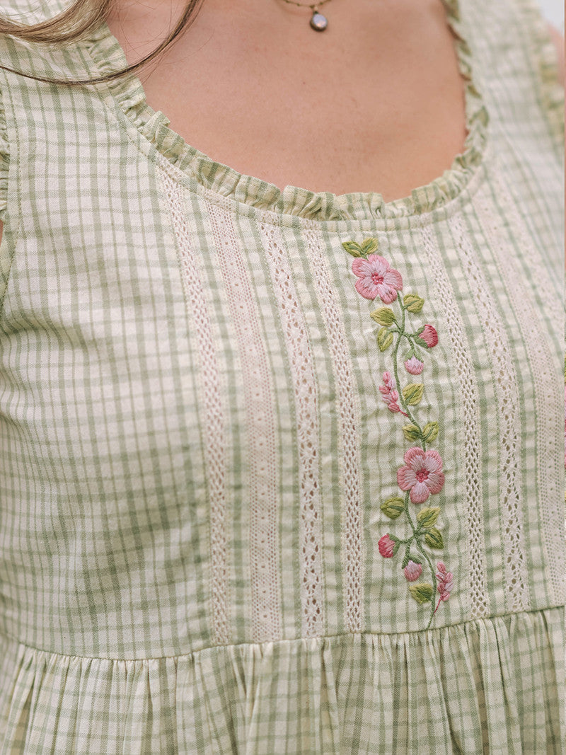 Cottage Essence Dress