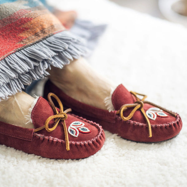 Cozy Kayak Fleece Lined Moccasin - Syrah