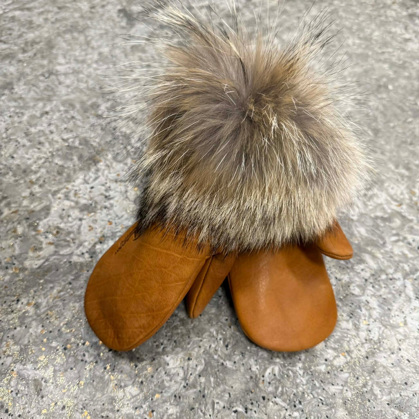 Genuine Buffalo Hide Mitts with Coyote Fur Trim