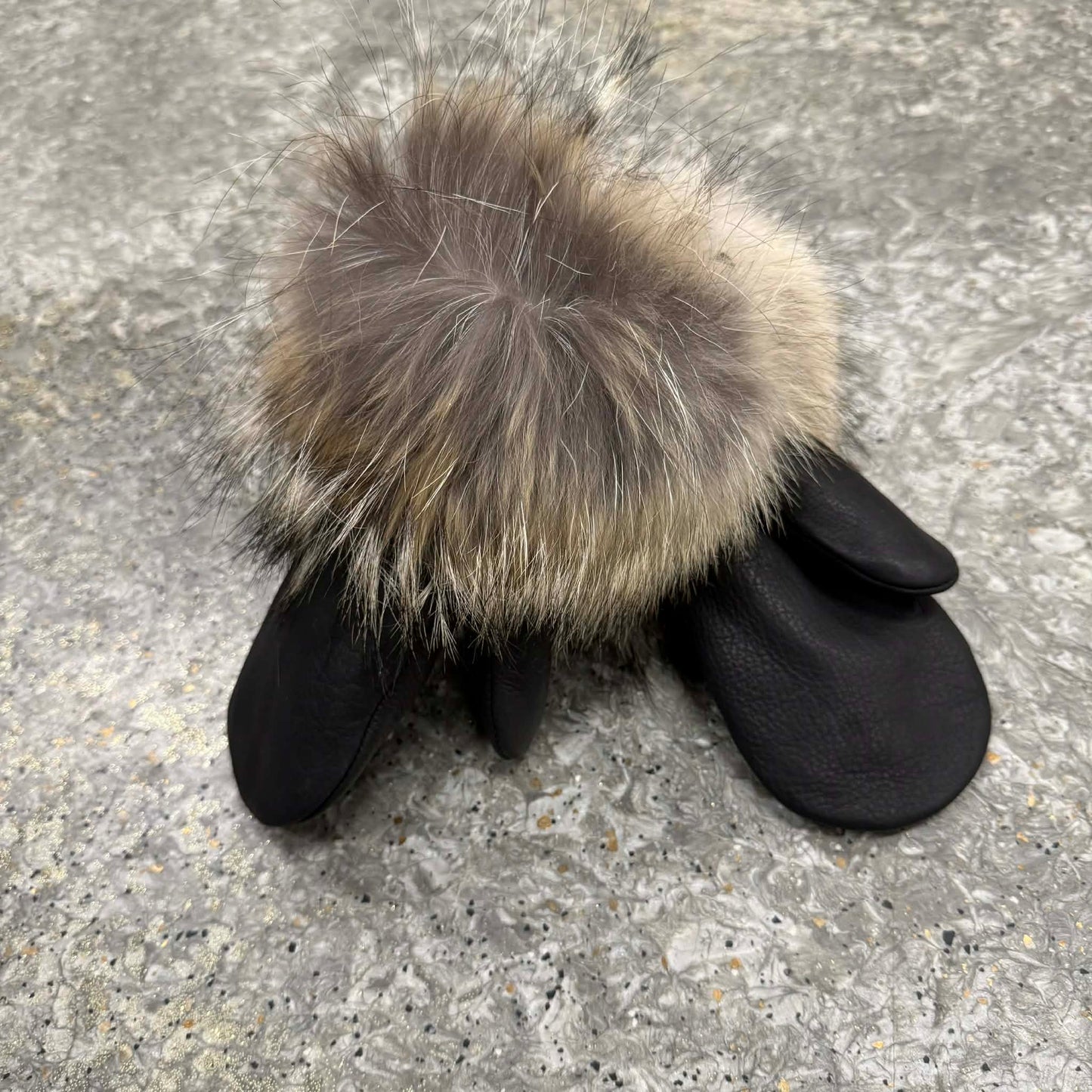 Genuine Buffalo Hide Mitts with Coyote Fur Trim