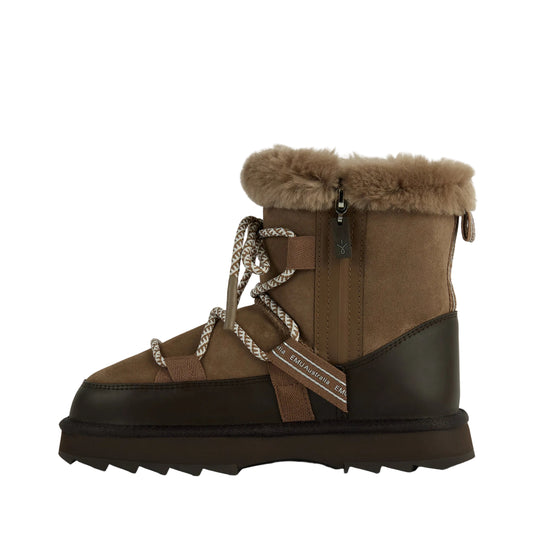 Blurred Boot - Mushroom